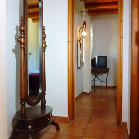 Lefkoritis Askifou Sfakia Hotel Petrés