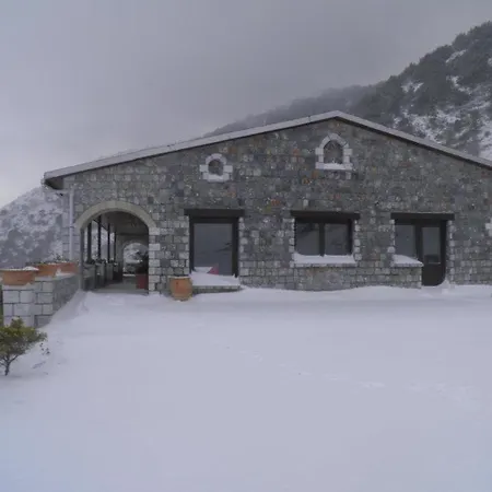 Lefkoritis Hotel 2*